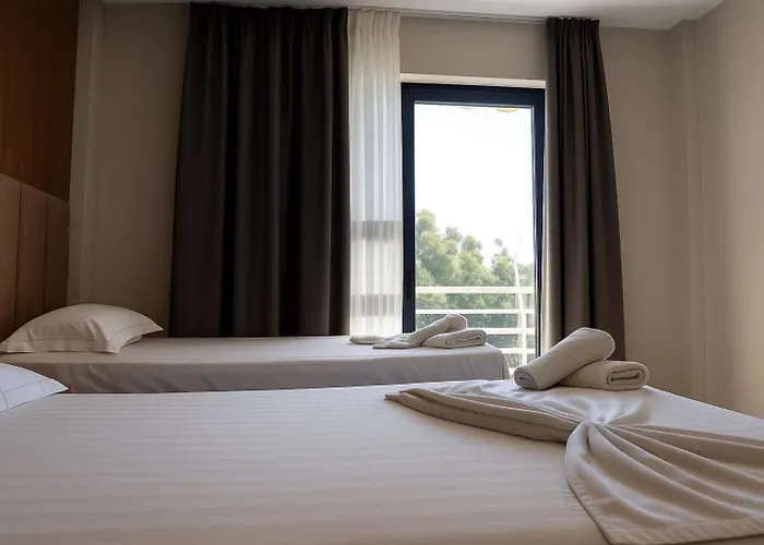 Velmar * Golem (Tirana)